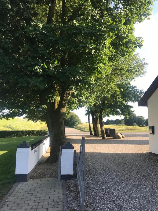 Appartamento Den Hvide Farm Skanderborg Esterno foto